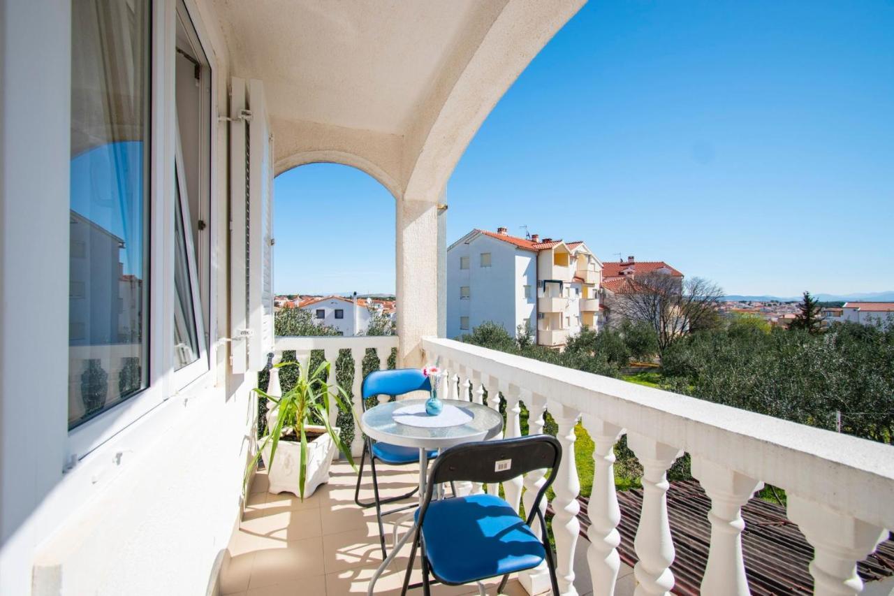Family Holiday Apartments Lucia Vodice Eksteriør billede