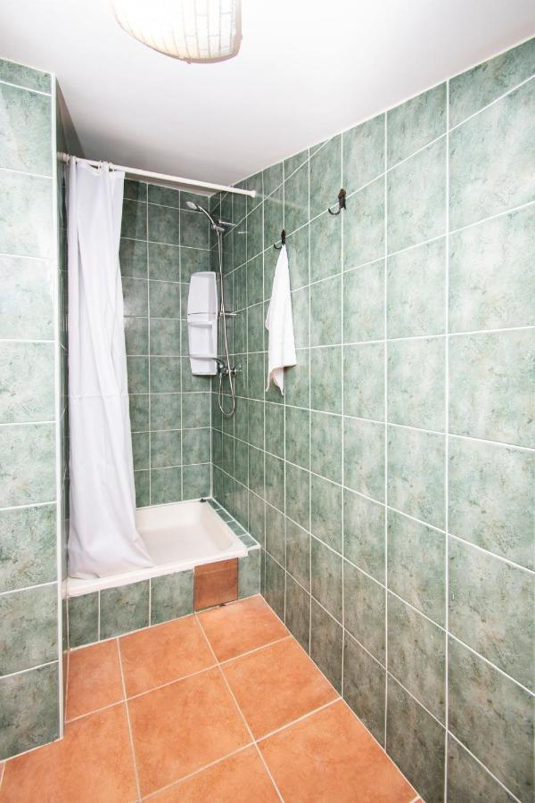 Family Holiday Apartments Lucia Vodice Eksteriør billede